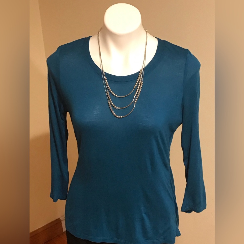 Ann Taylor Blue Long Sleeves Lose Blouse Slit Back With Different Pattern Sz MP - Picture 2 of 8